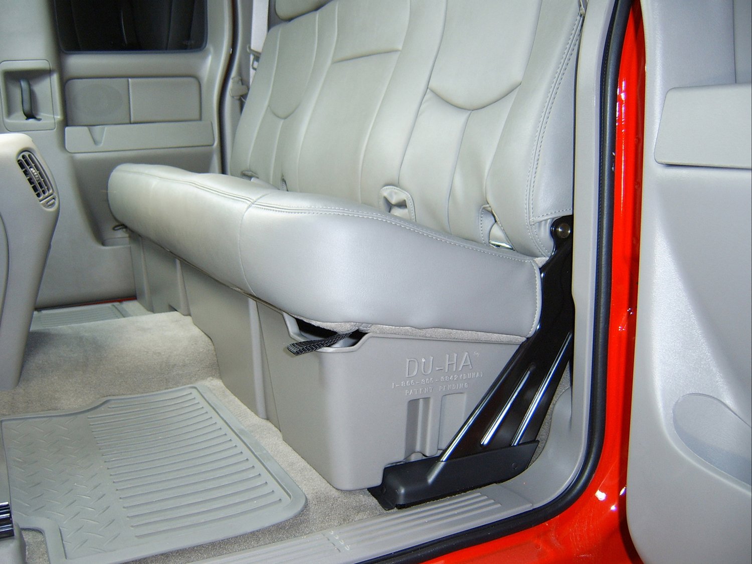DU-HA Under Seat Storage Fits 99-07 Chevrolet/GMC Silverado/Sierra Extended Cab, Lt Gray, Part #10002