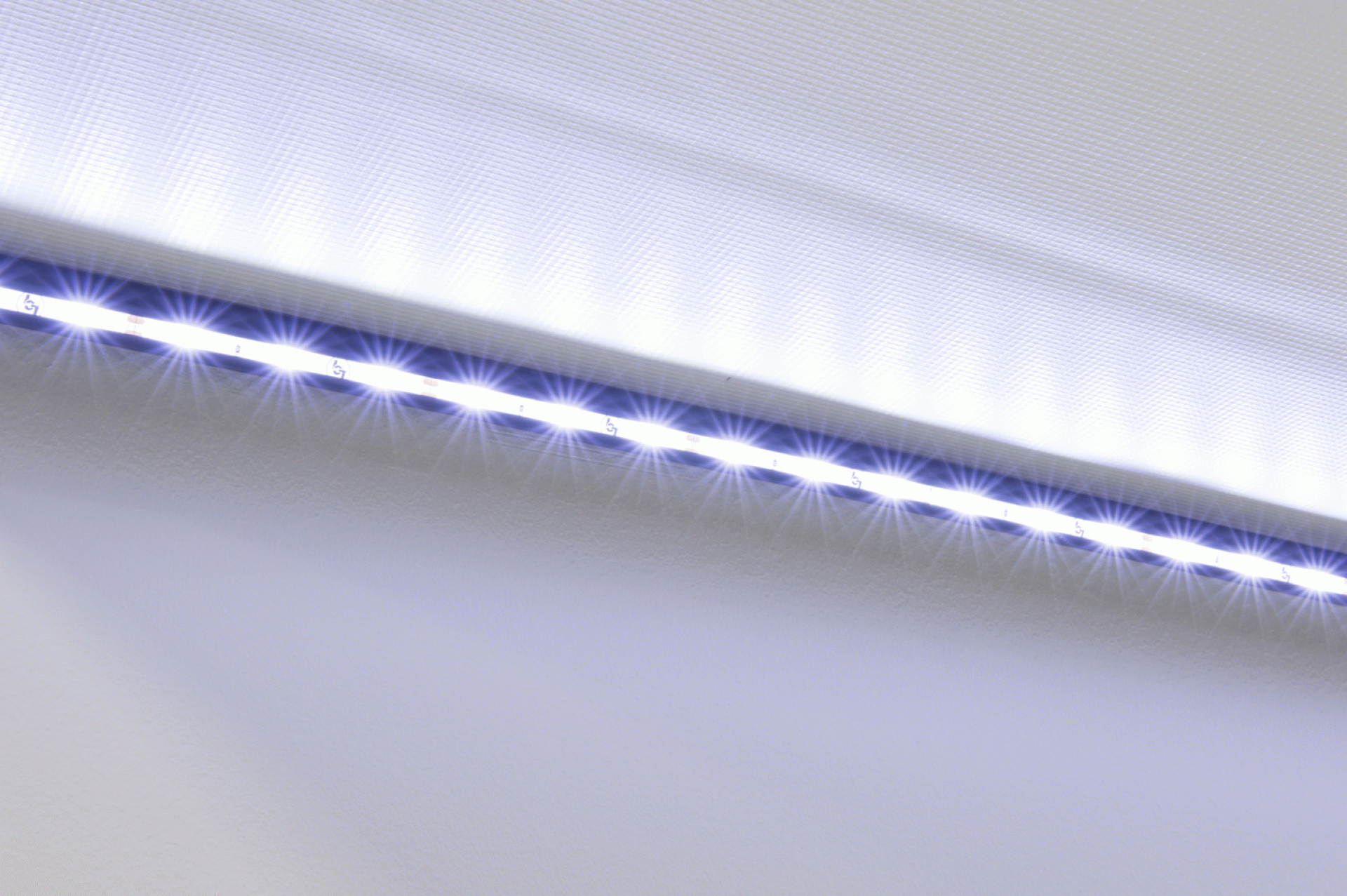 Lippert Components | 674283 | 21' LED Fab Light Kit Black w/Switch Plate