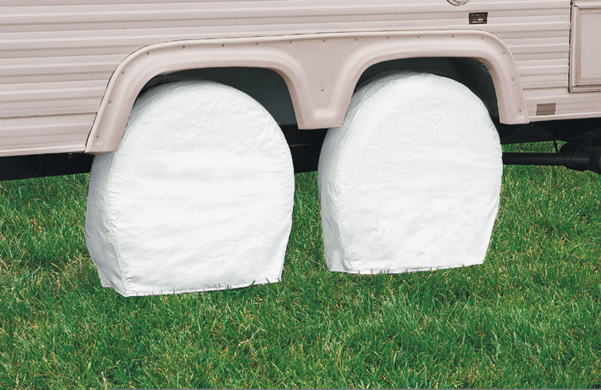 CLASSIC ACCESSORIES | 76230 | RV WHEEL COVER - WHEEL DIAMETER: 24" TO 26.5" TIRE WIDTH 8.25" SNOW WHITE 2 PACK